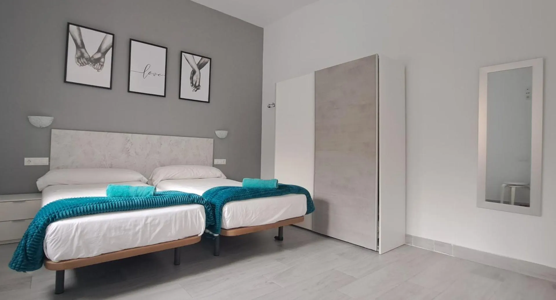 Apartment Apartamento La Loperana Malaga Spain